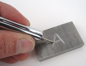 Plockmagnet teleskopisk (1,4kg) med ritsnål, 160-665mm